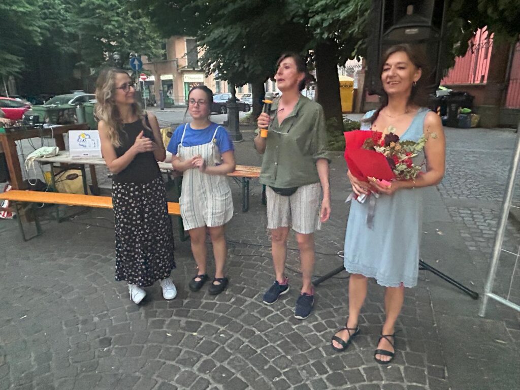 Tombolata in Piazzale Picelli