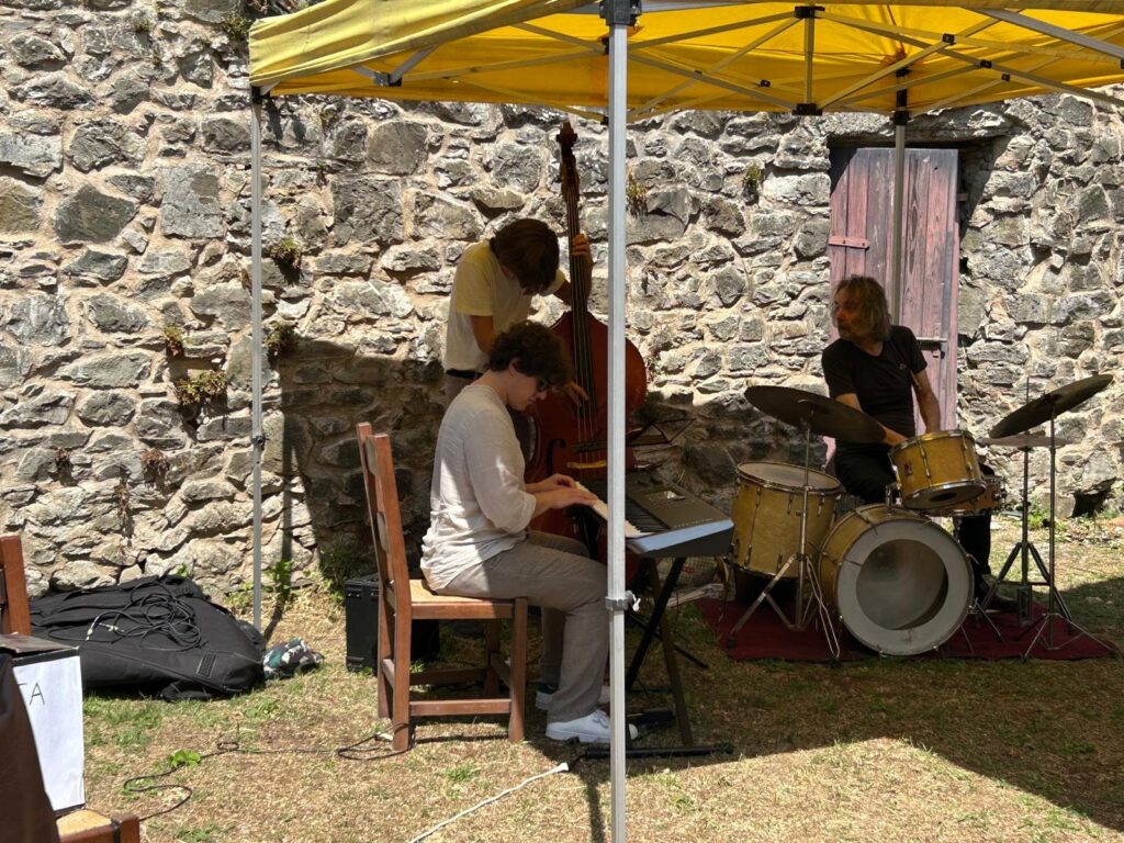 InBratica è un Festival, Casarola e Riana